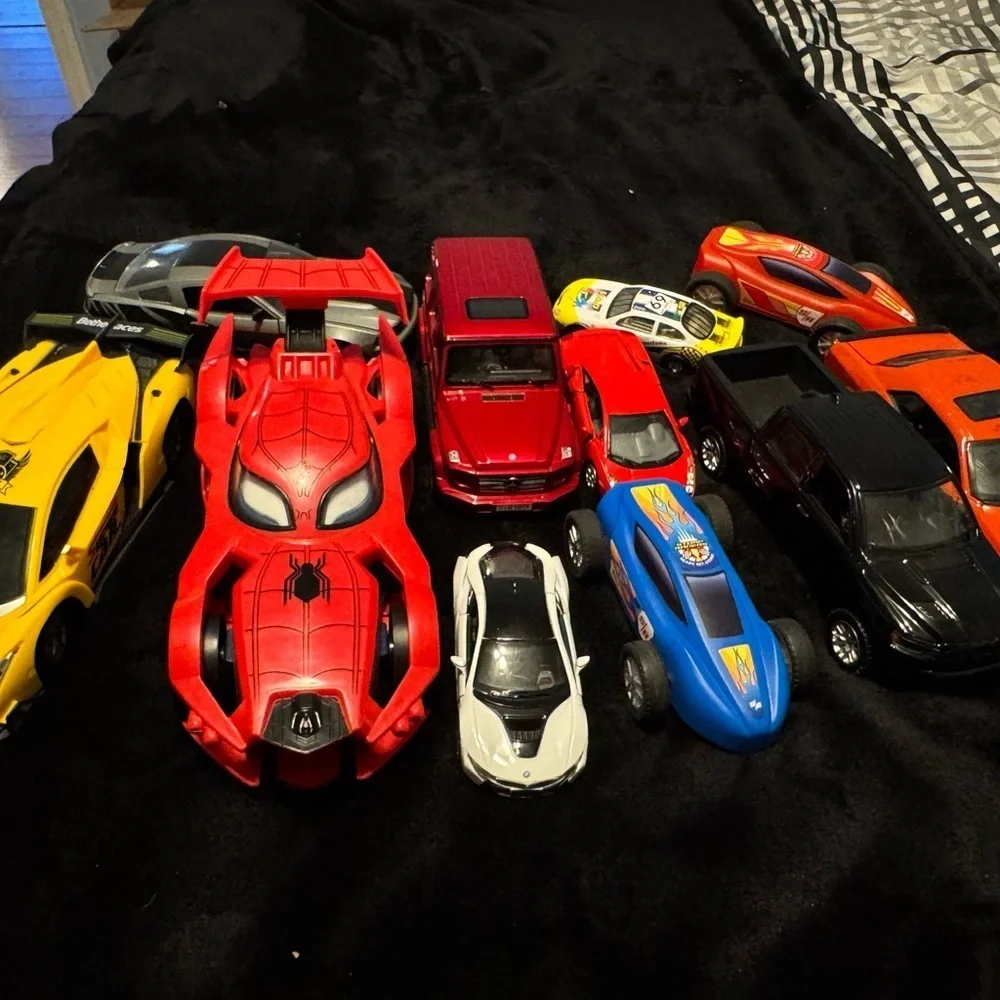 Race & Sports Car Lot!! Hot item! 10 race and sports cars for every kid.